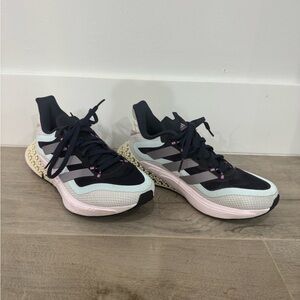 Adidas Women's Black and Gray Sneakers